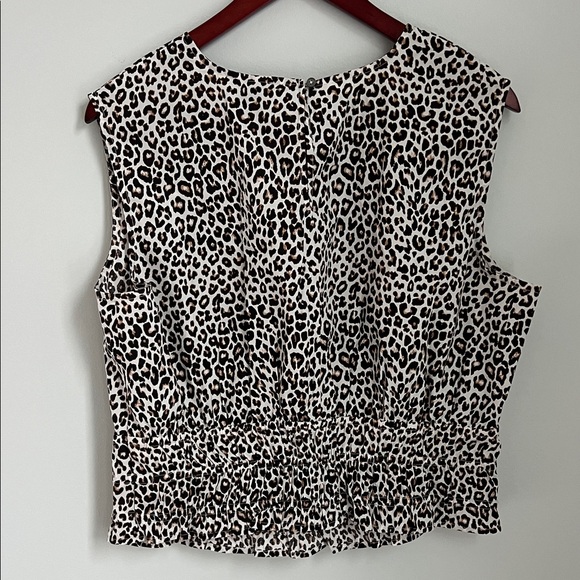 J. Crew Black and White Leopard Print Sleeveless Top Style# CI551 NWT Size XL - Picture 8 of 17